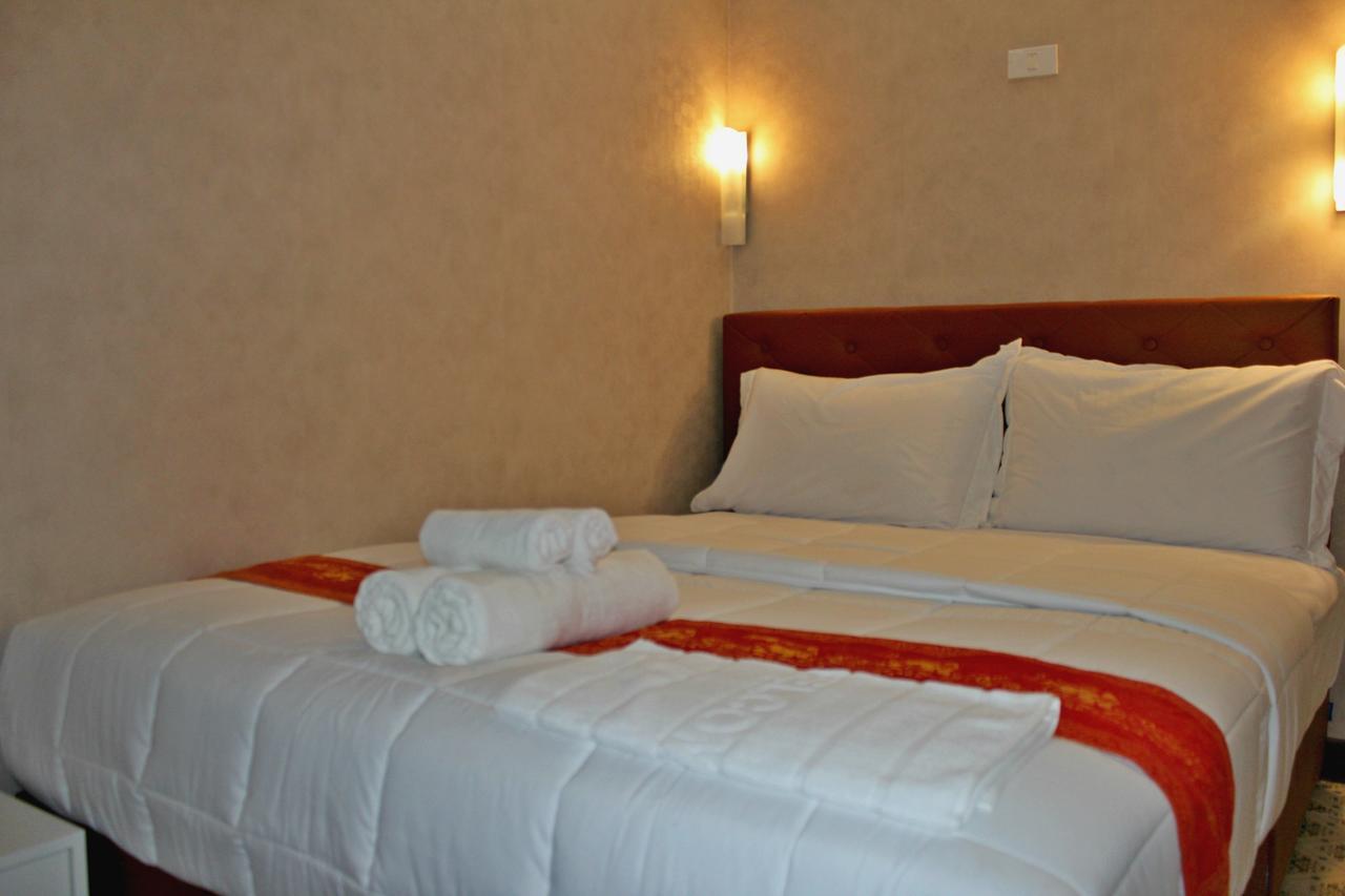 Everest Boutique Hotel Banguecoque Exterior foto